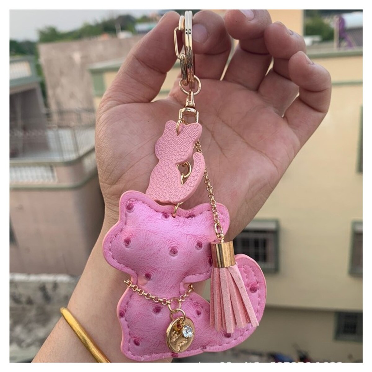 Brelok do kluczy skórzany KOTEK różowy, frędzle BRL358