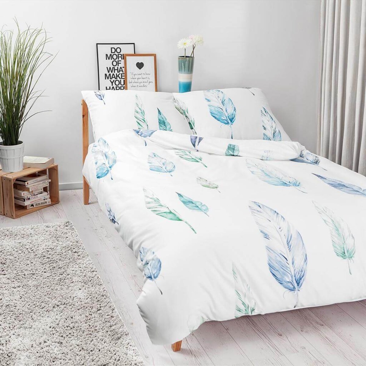 Pościel Pióra 200/200 + 2 x 50/60 cm