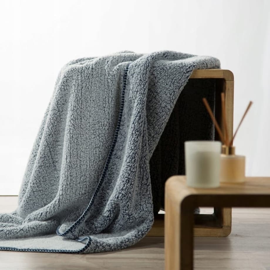 Koc 170x210 Narzuta na Łóżko Mikrofibra Baranek Koala Granat + Biały