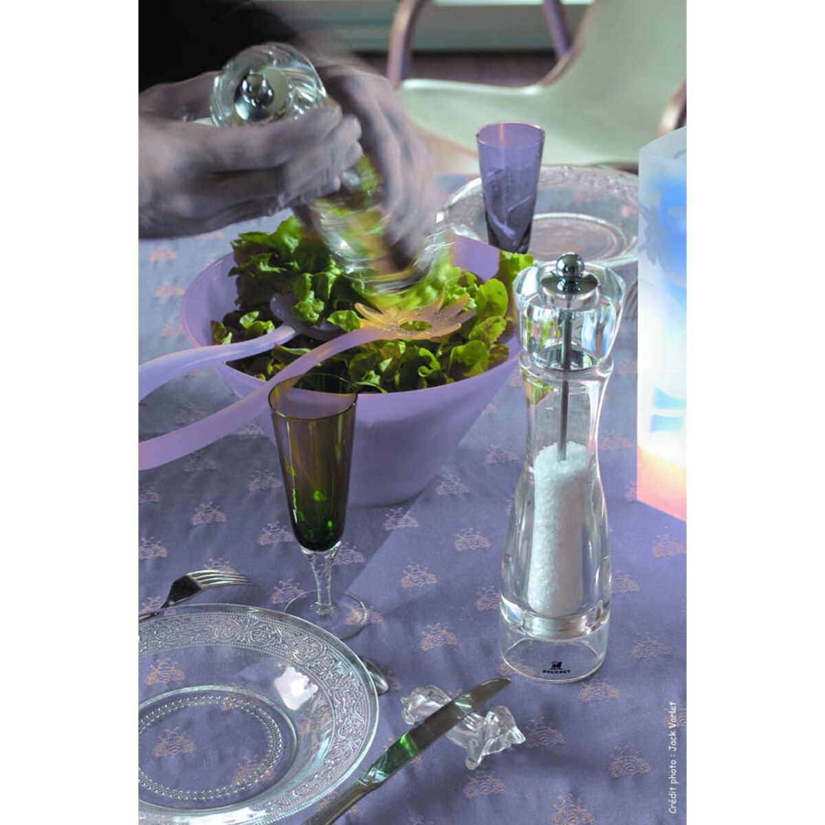 Młynek do pieprzu Vittel akryl, 16 cm, Peugeot