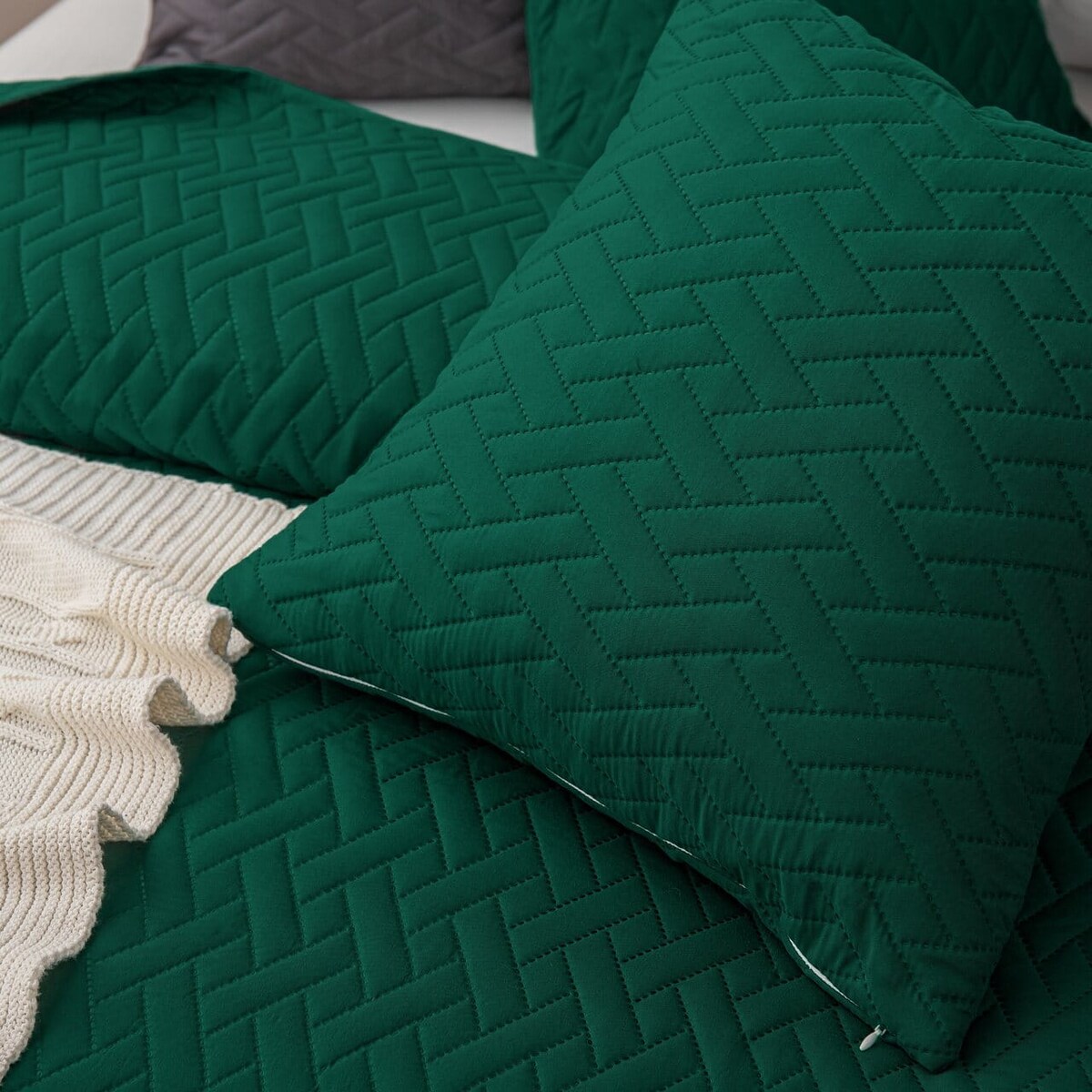 Butelkowa Zieleń Narzuta Pikowana na Łóżko 140 x 200 Dash
