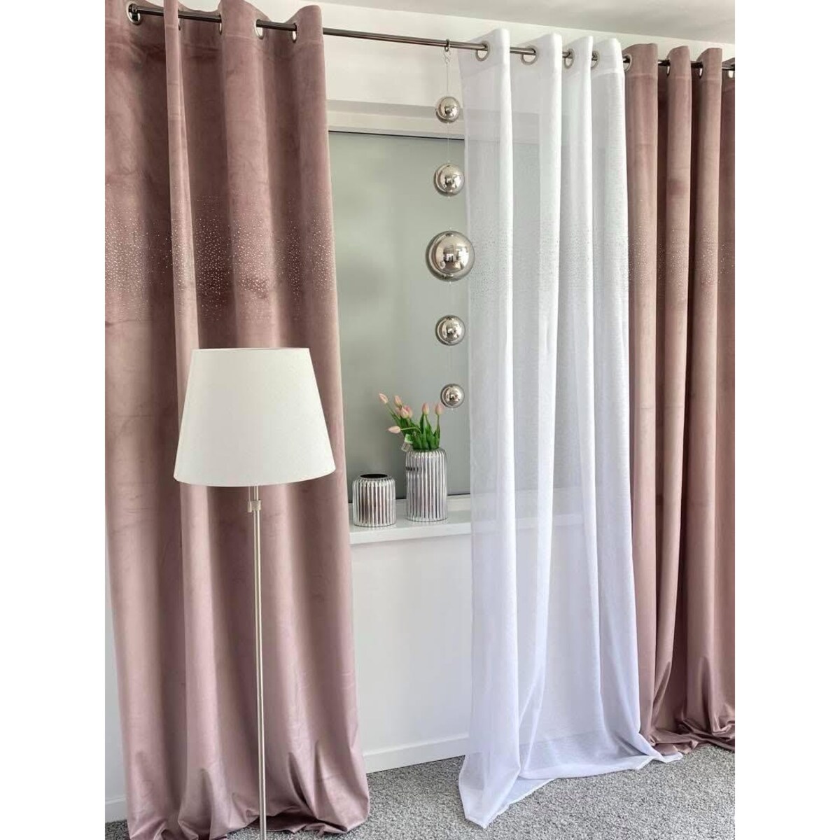 Zasłona welurowa "ALLUMINIUM" 140x250 KRYSZTAŁKI na przelotki BRÓŻ