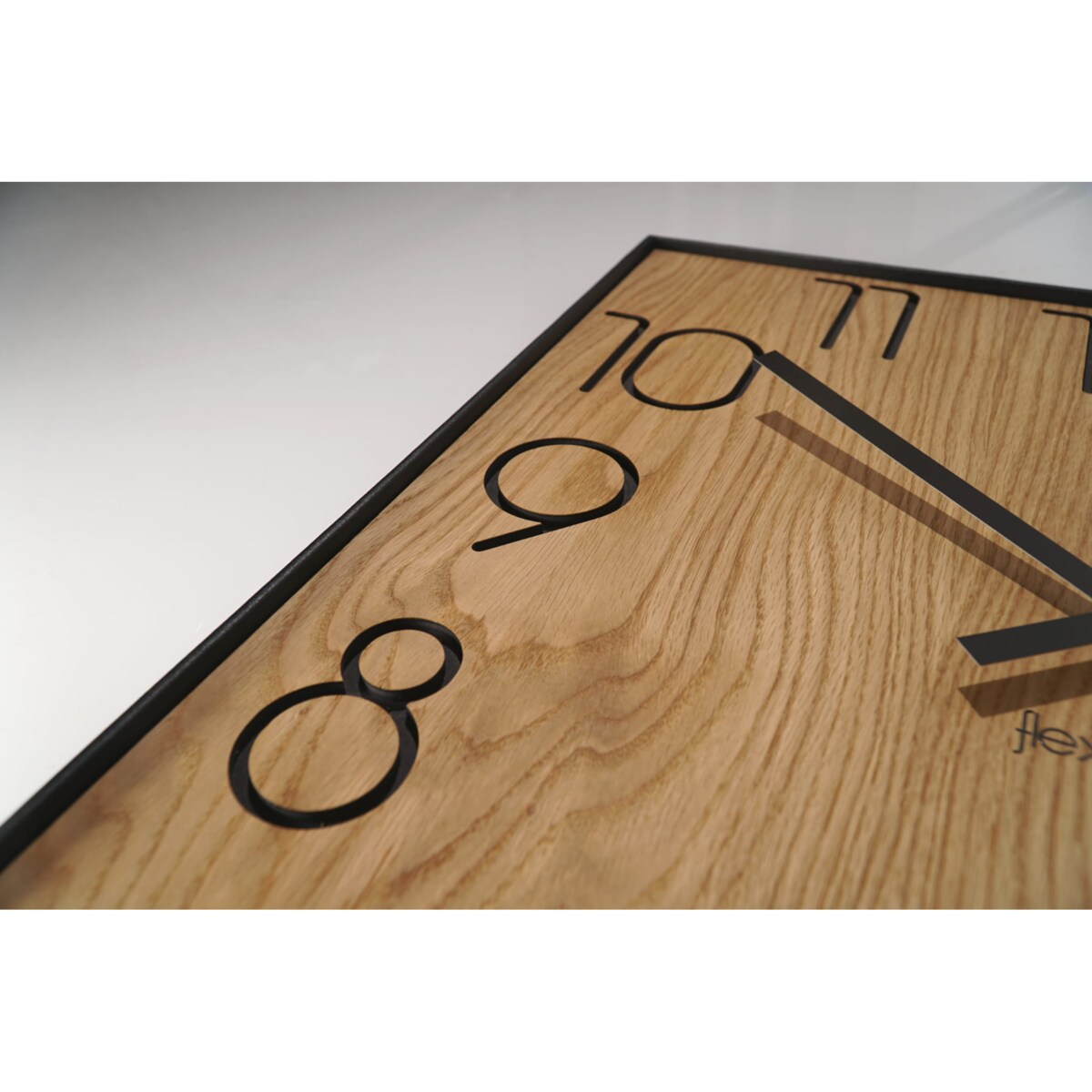 Drewniany zegar ścienny Wood Square 60cm