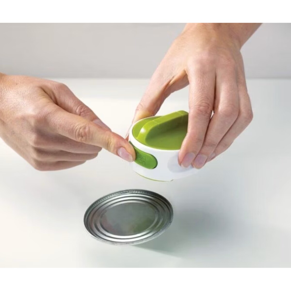 Otwieracz do puszek Can-Do, 6 x 6.5 x 4.5 cm, Joseph Joseph