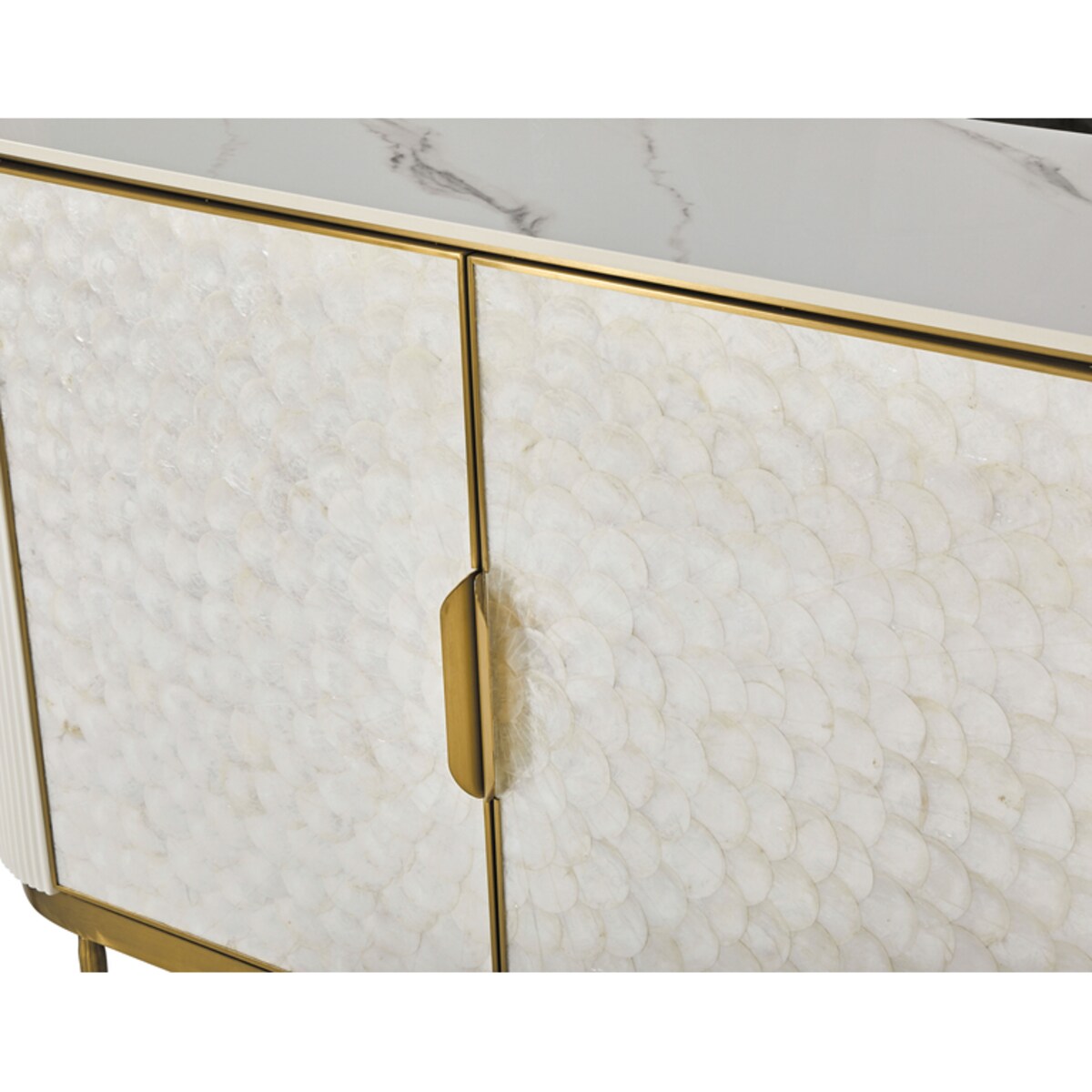 Komoda ryflowana jasno-złota Champion Glamour Premium z muszelkami 150x40x88