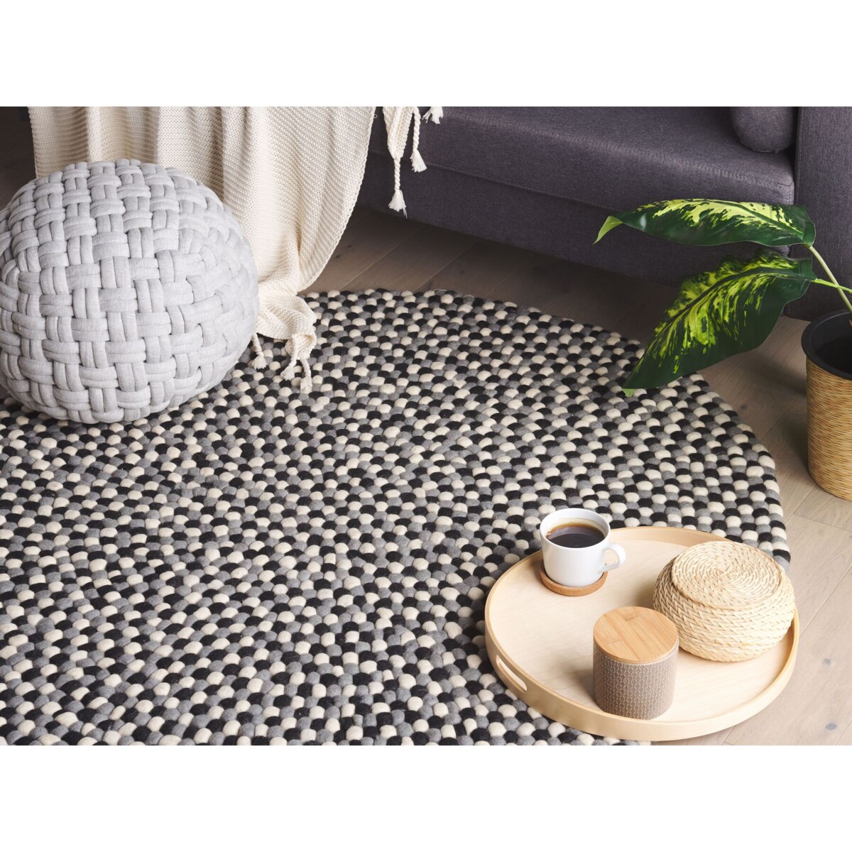 Dywan okrągły z filcowych kulek ø 140 cm wielokolorowy PENEK