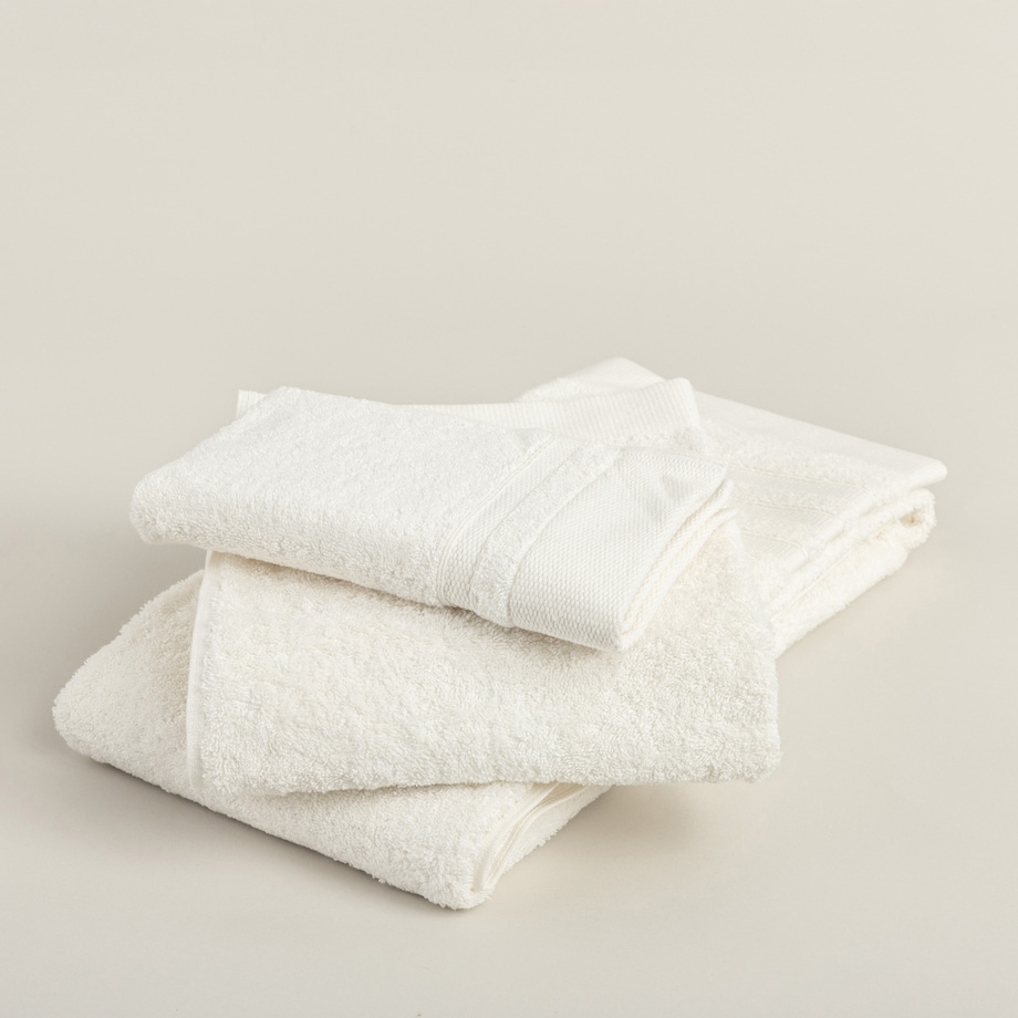 Ręcznik Essence 50x90 cm pure white, 50 x 90 cm