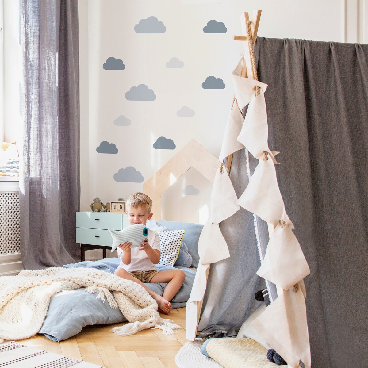 Naklejki Ścienne Dla Dzieci Szare Chmurki Chmury Do Pokoju Dziecka Zestaw 120x60cm