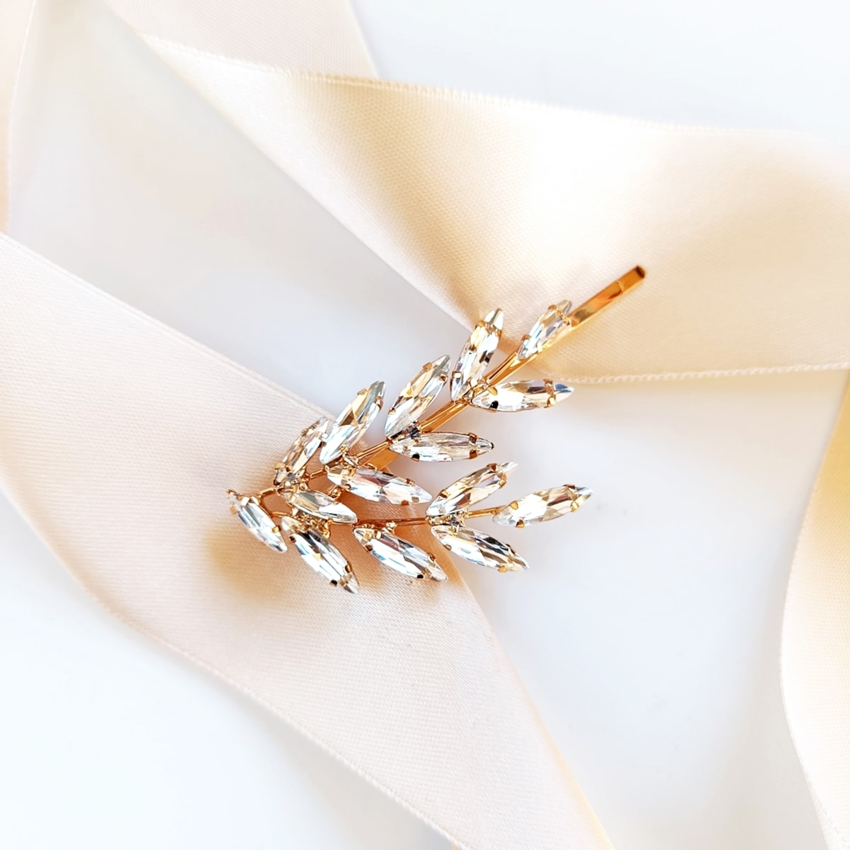 Wsuwka do włosów ozdoba z cyrkoniami LISTKAMI motyw roślinny ślubna ozdobna