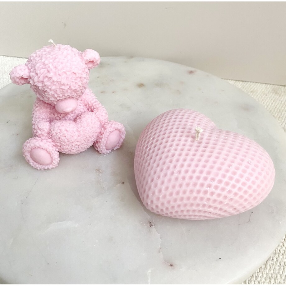 Zestaw prezentowy miś misiu, serce "Teddy Bear in Love " świece ekologiczne sojowe różowe