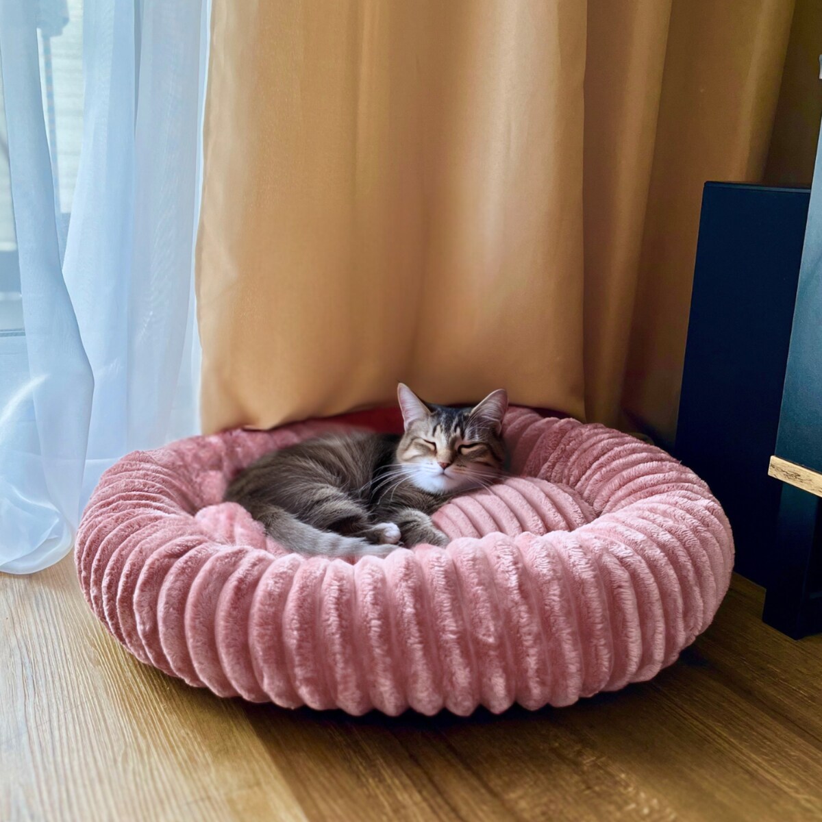 Urocze legowisko dla kota LUNA, 55x50 cm, Róż