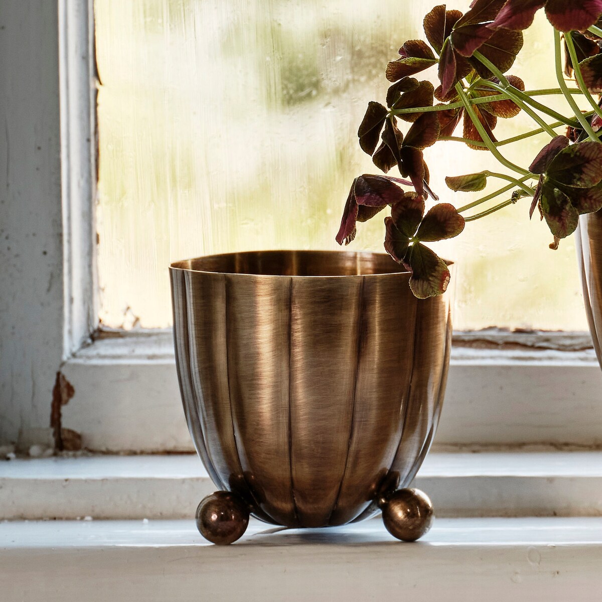 DONICZKA ZŁOTA METALOWA MAŁA 8cm okrągła na parapet balkon taras do salonu