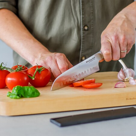 KitchenAid noż santoku 18 cm z osłonką