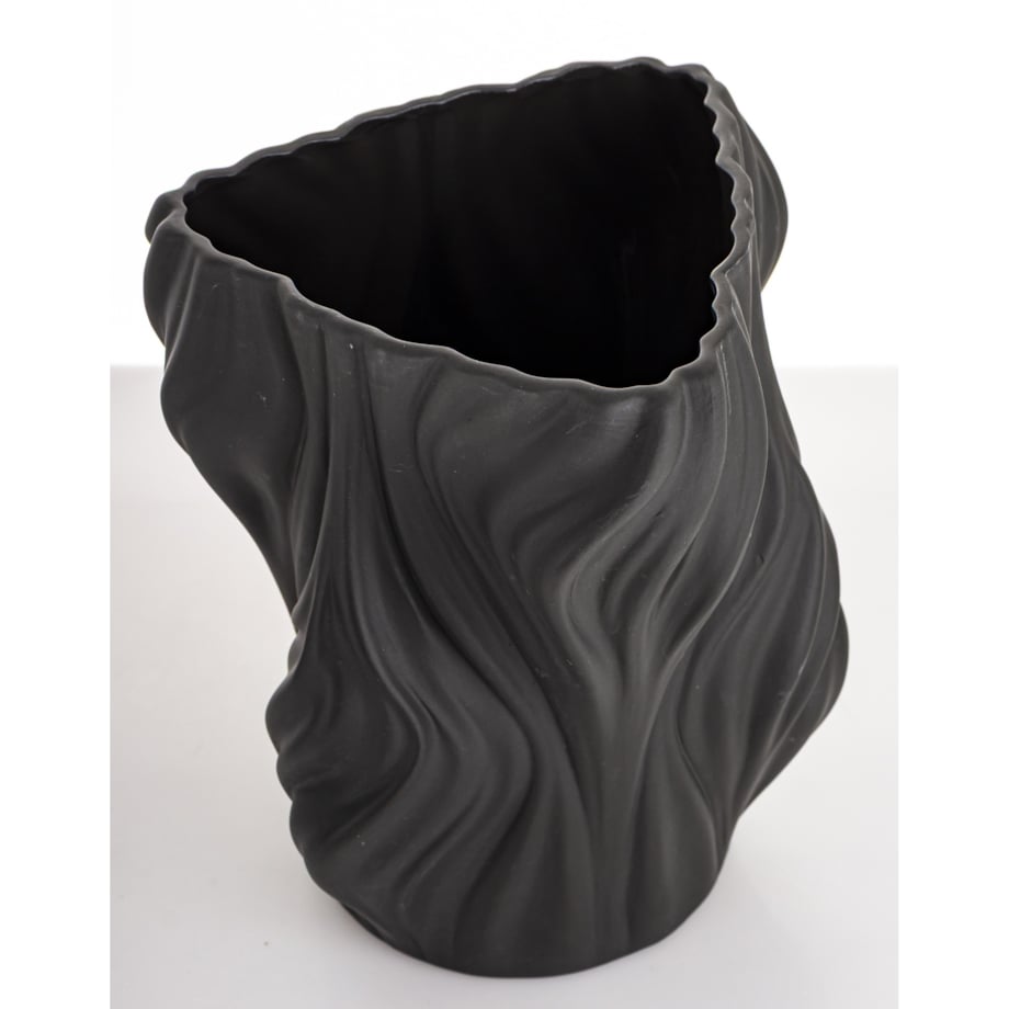 Wazon porcelanowy 20,5x16,5x16,5 cm IRREGULAR czarny