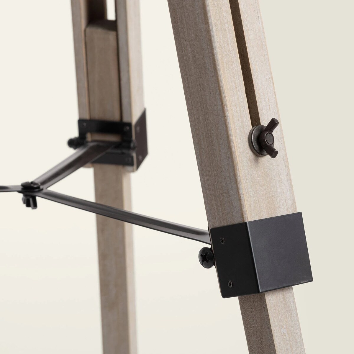 Kwietnik metalowy loftowy z 4 osłonkami 60/45/30x19/17x19/17 cm NARDO-2 biały