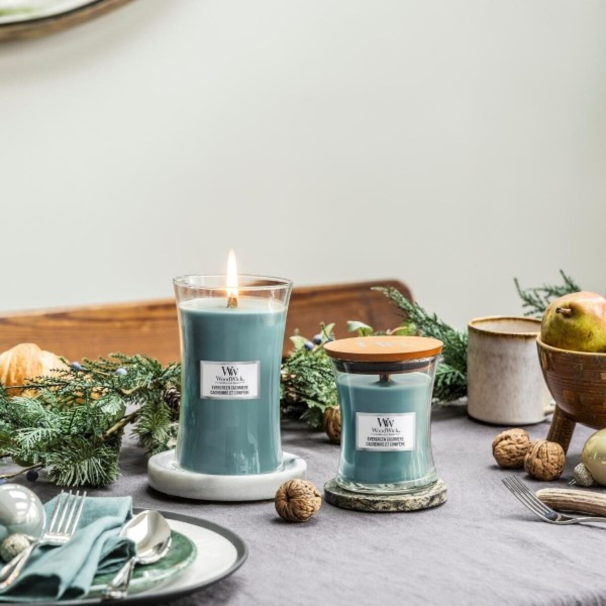 WoodWick świeca duża EVERGREEN CASHMERE