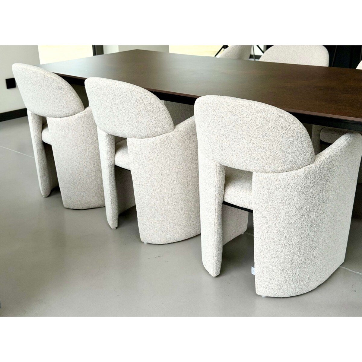 FOTEL BELAGIO BEŻOWY NOWOCZESNY DESIGN I WYGODA