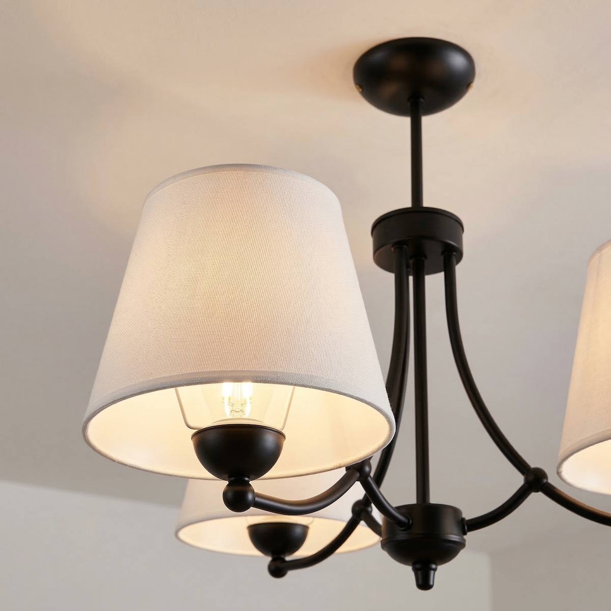 czarna lampa wisząca sufitowa 3 punktowa edylit nowoczesna