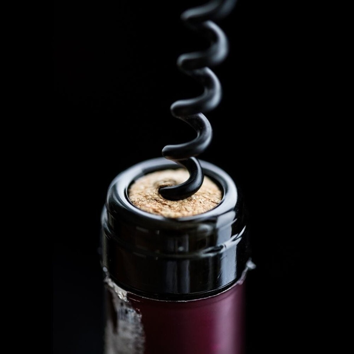 Korkociąg do Wina Otwieracz do Butelek Piwa metalowy Otwierak Uniwersalny