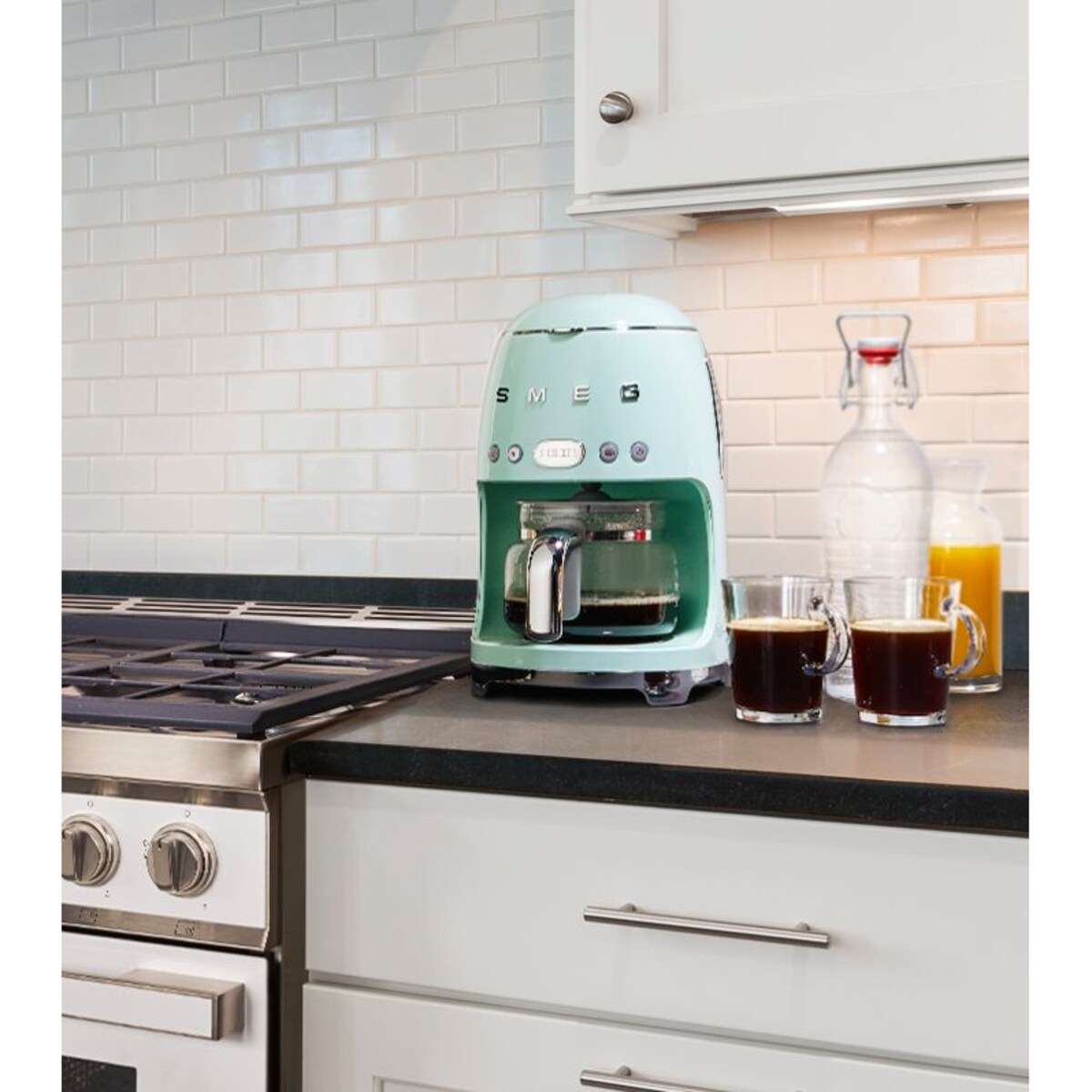 Ekspres do kawy przelewowy pastelowa zieleń 50's Style, SMEG