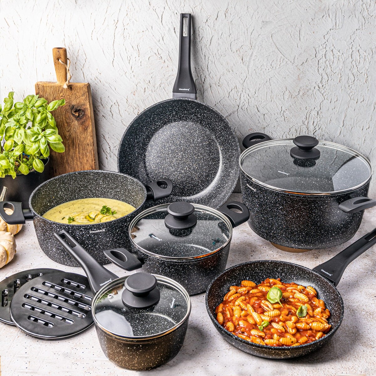 Komplet garnków z marmurkową powłoką nieprzywierającą 12-ele KLAUSBERG