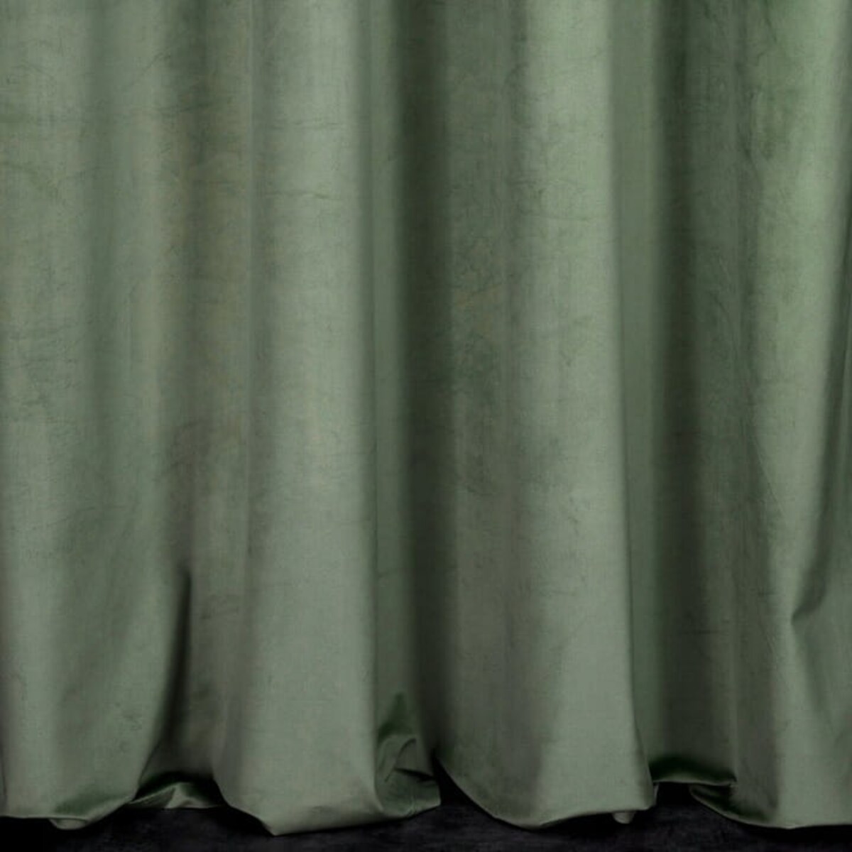 ZASŁONA ZACIEMNIAJĄCA WELWETOWA WELUROWA NA TAŚMIE NA ŻABKI 140x270 c.mięta