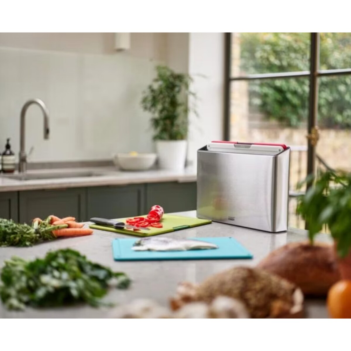 Zestaw desek Folio Icon w stojaku, 26.5 x 35.5 x 7.4 cm, Joseph Joseph