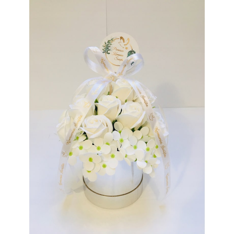 RÓŻE mydlane BIAŁE w srebrnym pudełku na I KOMUNIA ŚWIĘTA prezent pamiątka