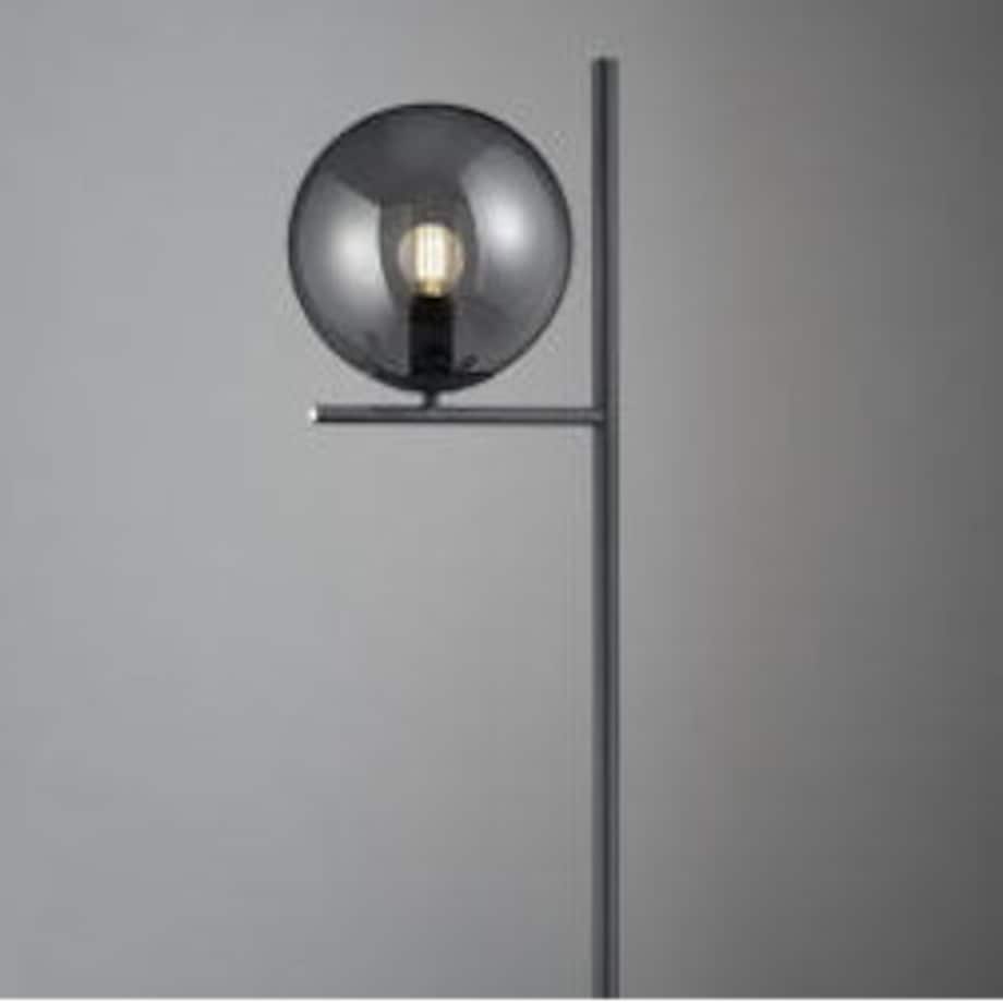 Stojąca LAMPA podłogowa PURE 402000142 Trio modernistyczna OPRAWA szklana kula grafitowa przydymiona