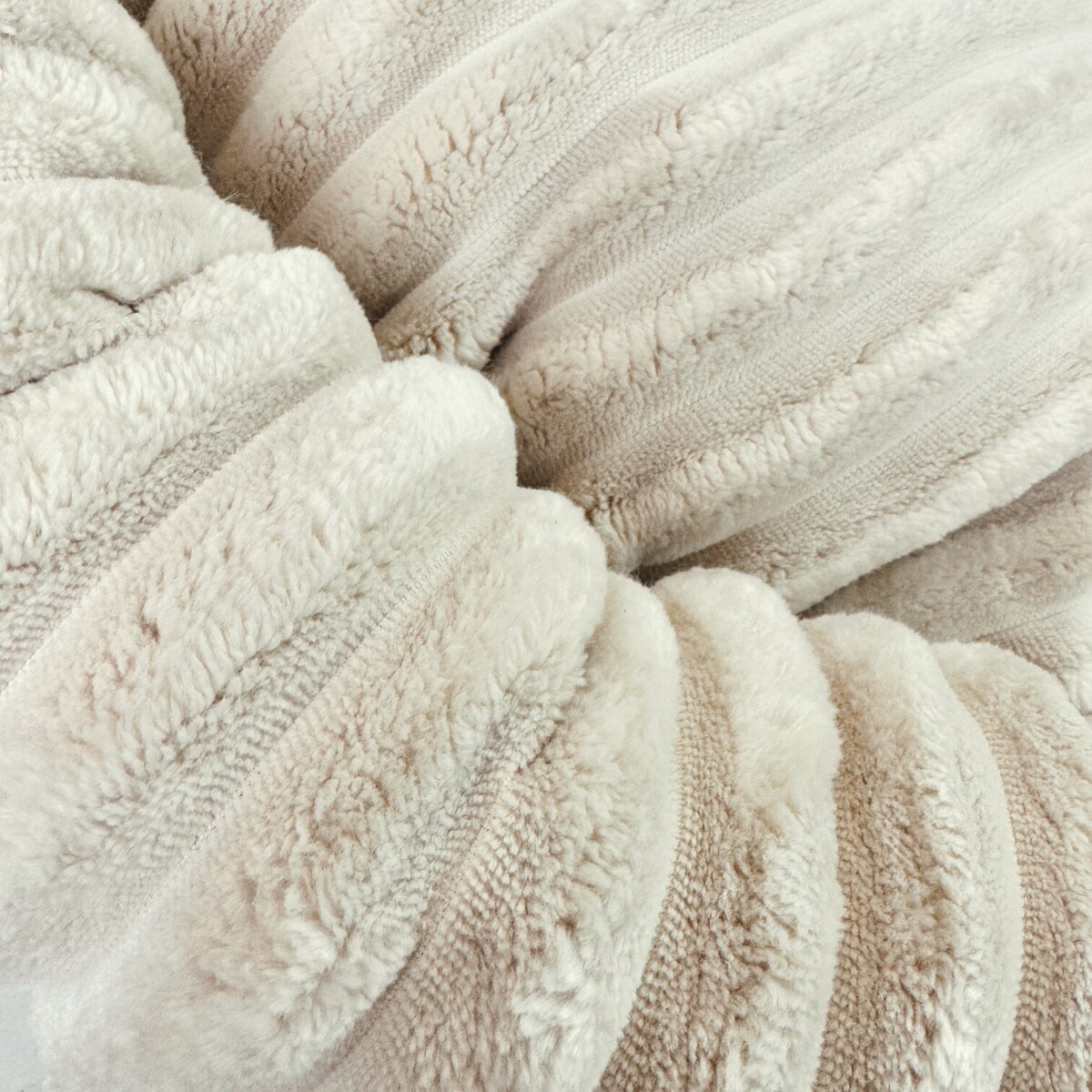 Urocze legowisko dla kota LUNA, 75x65 cm, Beż