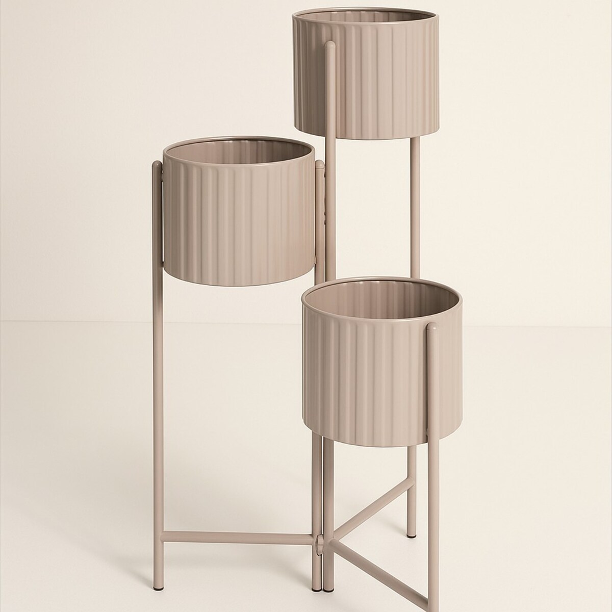 Kwietnik metalowy loftowy z 3 osłonkami 68x29x39 cm NARDO taupe