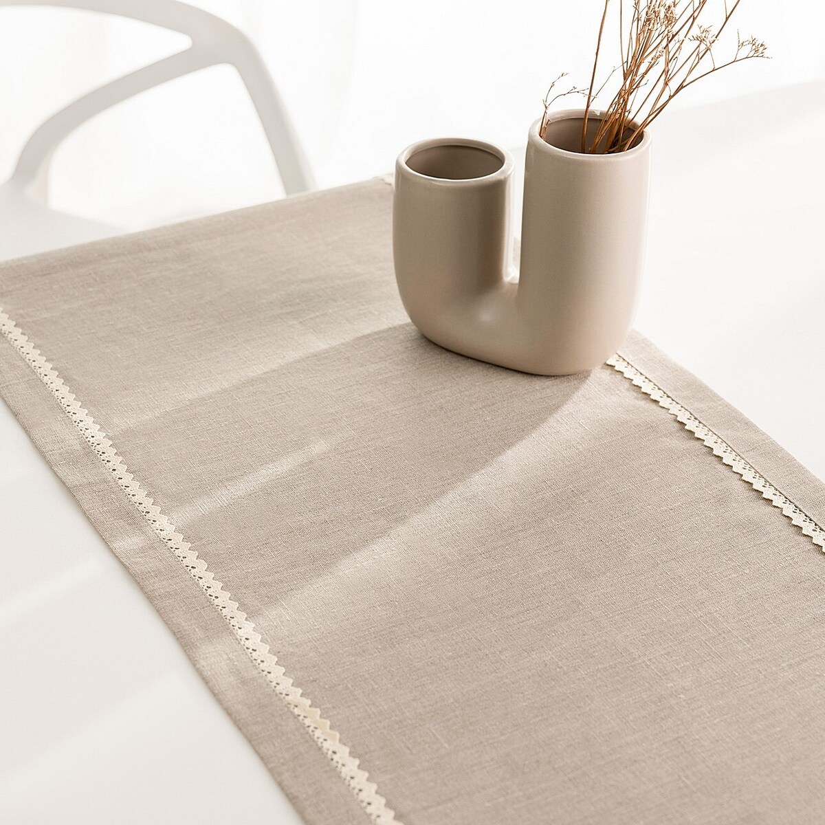 Bieżnik z koronką 40x160 cm 40x160 lniany