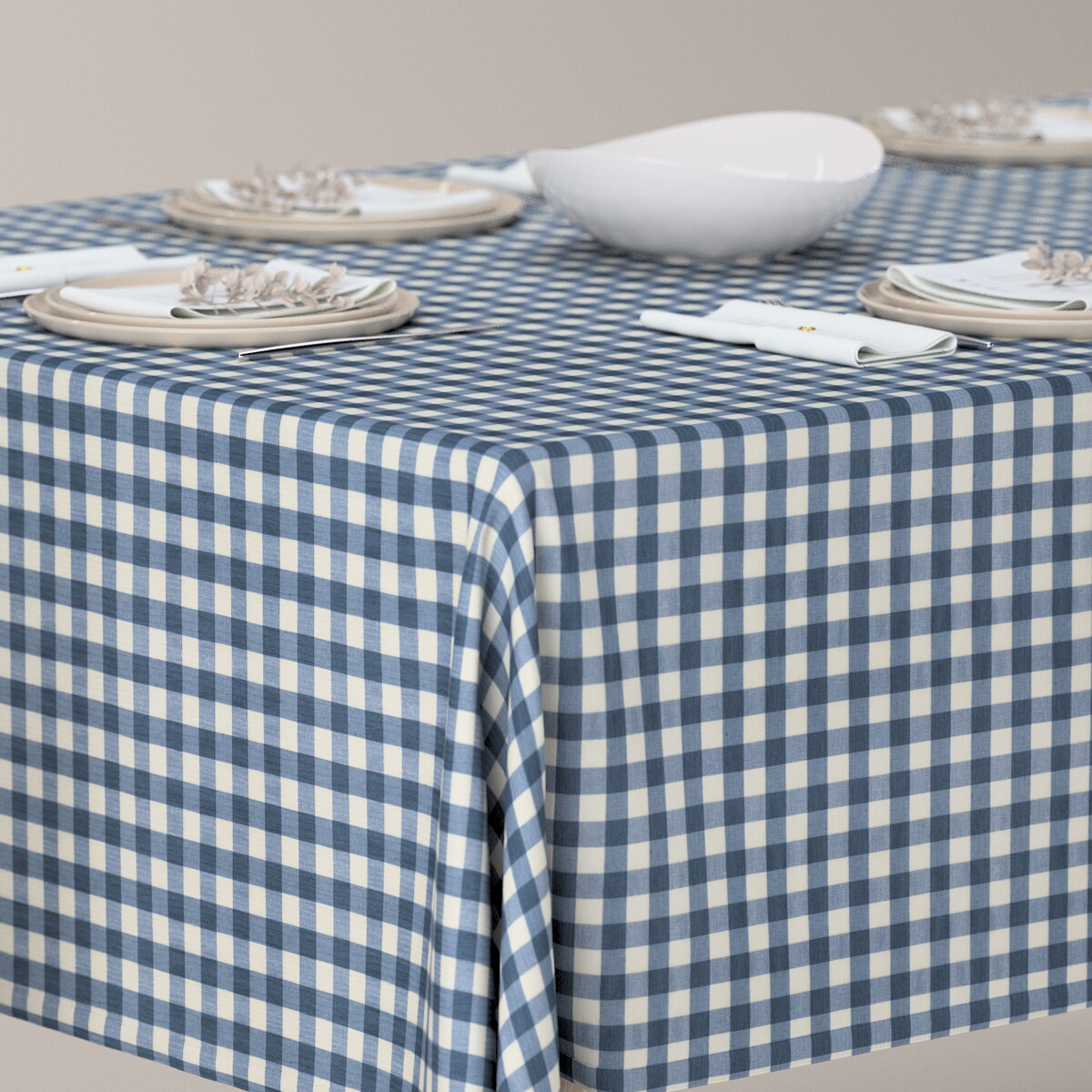Obrus prostokątny 100 x 100 cm granatowo-biała kratka (1,5x1,5cm)