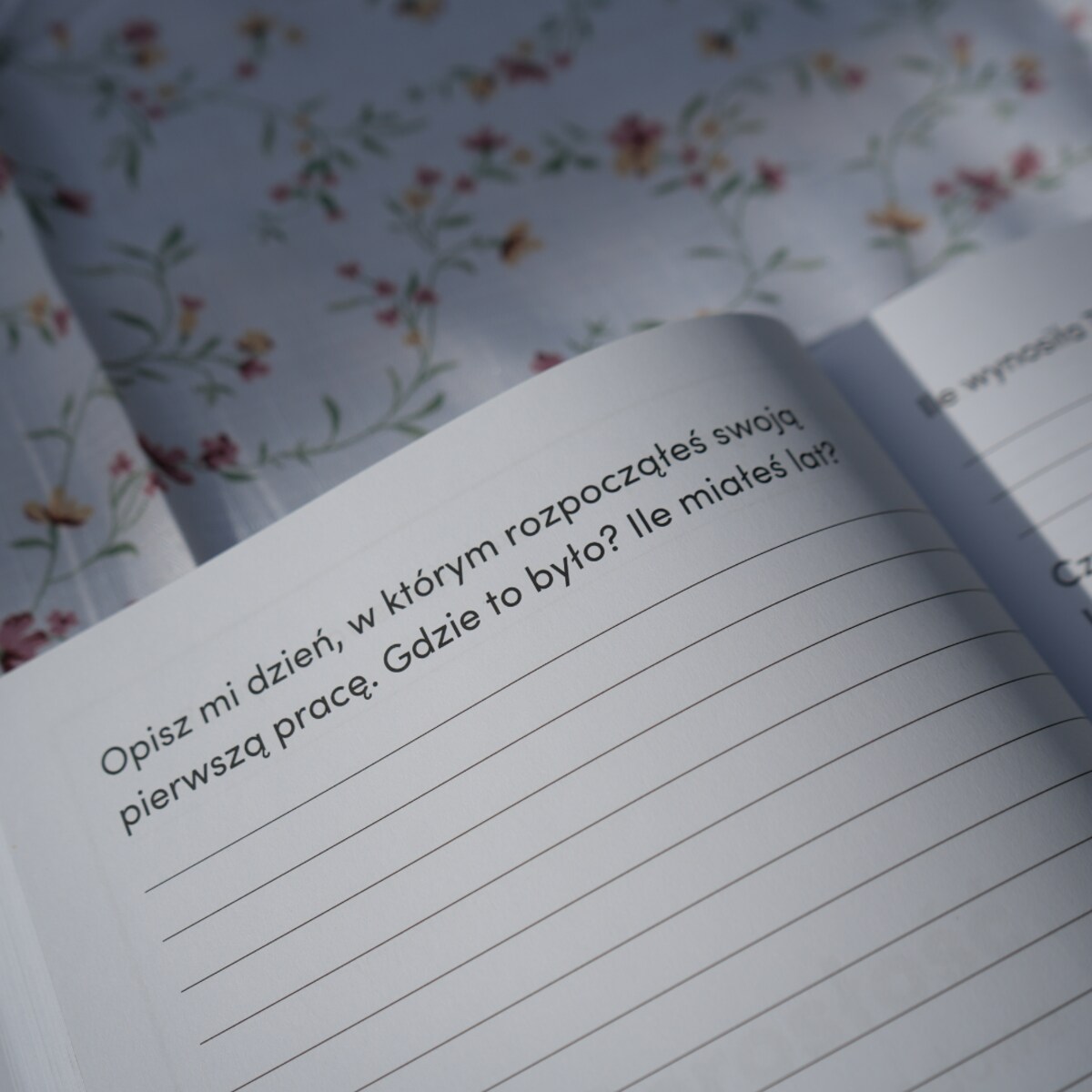 DZIADKU chcę poznać Twoją historię - Książka na Pokolenia