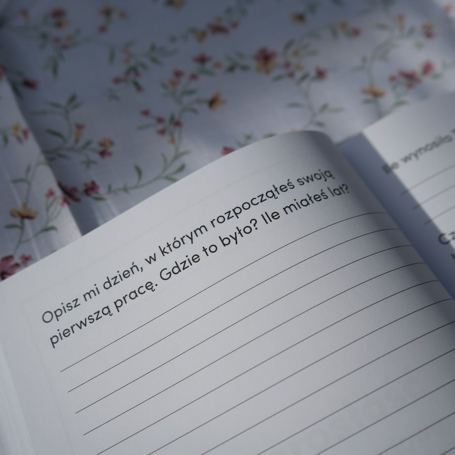 DZIADKU chcę poznać Twoją historię - Książka na Pokolenia