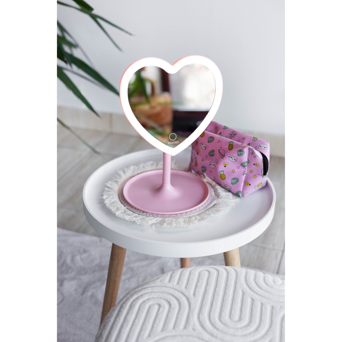 INNOGIO GIOPERFECT Pink Heart lusterko kosmetyczne z podświetleniem LED