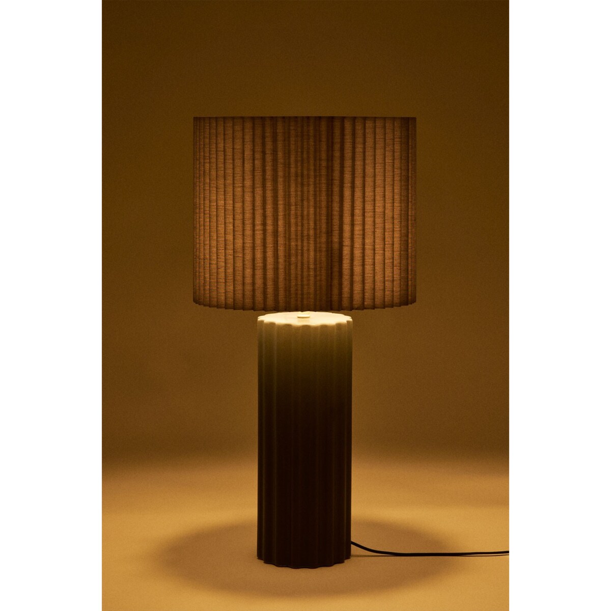 Lampa stołowa z ceramiki i tkaniny Marvila 60 cm wojskowa zieleń