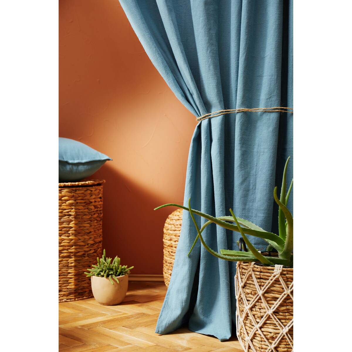 Lniana zasłona w kolorze zgaszonego turkusu Merida 140x250