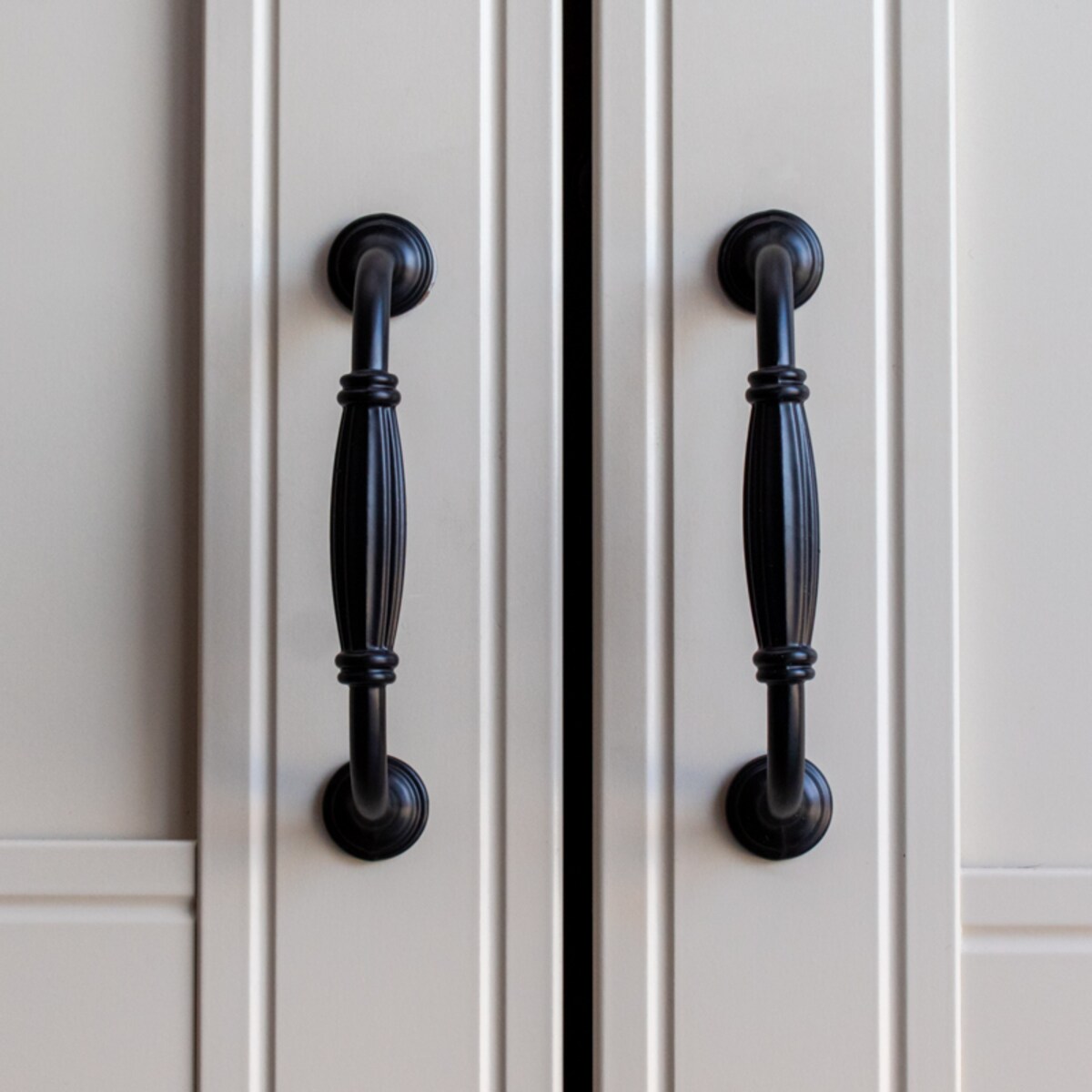 10x uchwyt meblowy czarny uchwyt do mebli szafek szuflad klasyczny