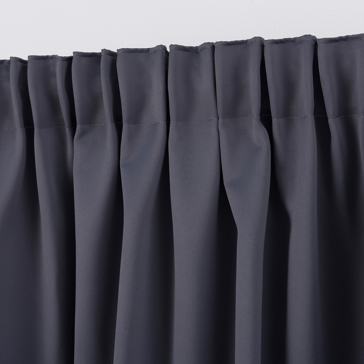 Zasłona zaciemniająca na taśmie marszczącej ciemny szary 140 x 280cm 1 szt. 140x280 szary