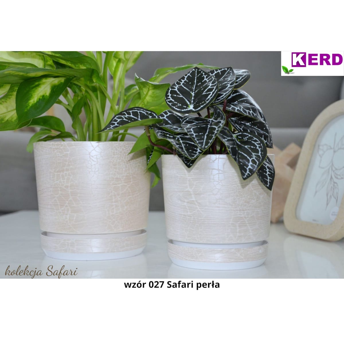 26 cm wzór SAFARI PERŁA Doniczka z podstawką efekt drewna tekstura bielonej deski niezwykły deseń