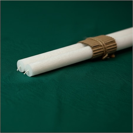 Świece Tradycyjne Proste Świąteczne Świeczki Do Kolacji Wigilijnej 2 Szt. Biała