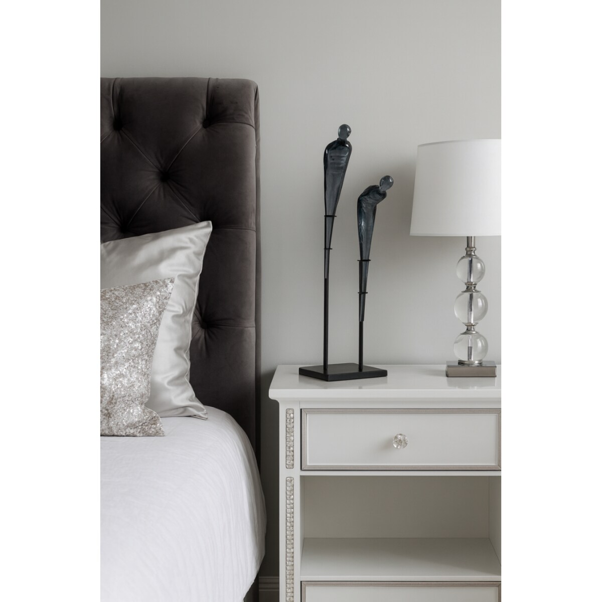 FIGURKA DEKORACYJNA DUOLI SZARA