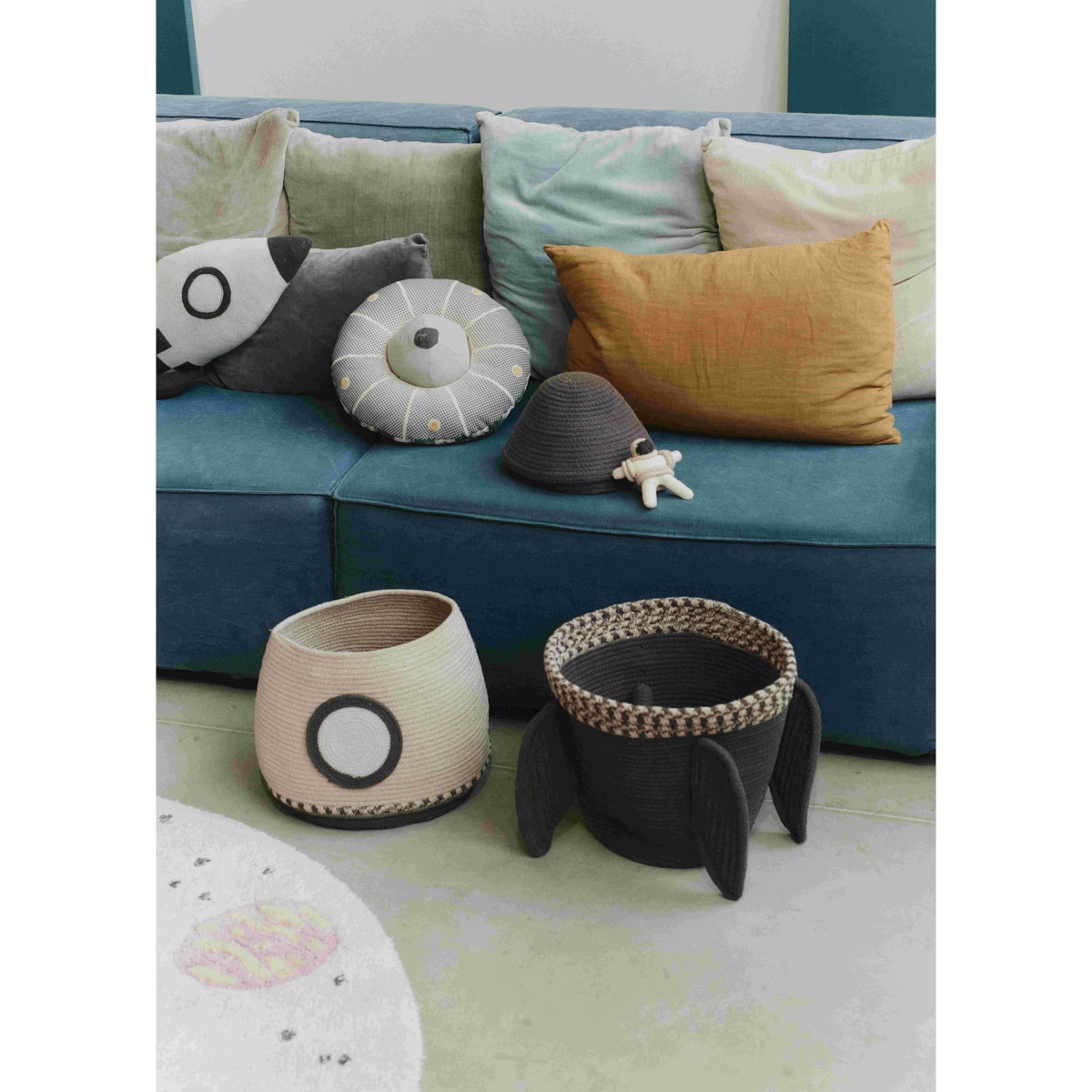 Kosz dekoracyjny Giant Rocket, "Mom, I want to be an astronaut" Lorena Canals