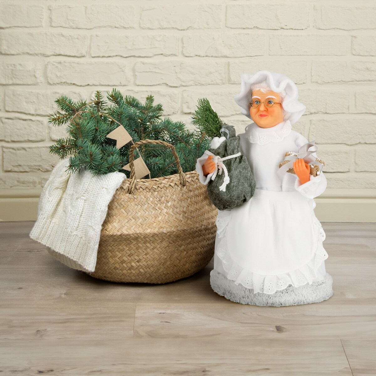 ŚWIĘTY MIKOŁAJ Pani Mikołajowa świąteczny FIGURKA skandynawski JUMI