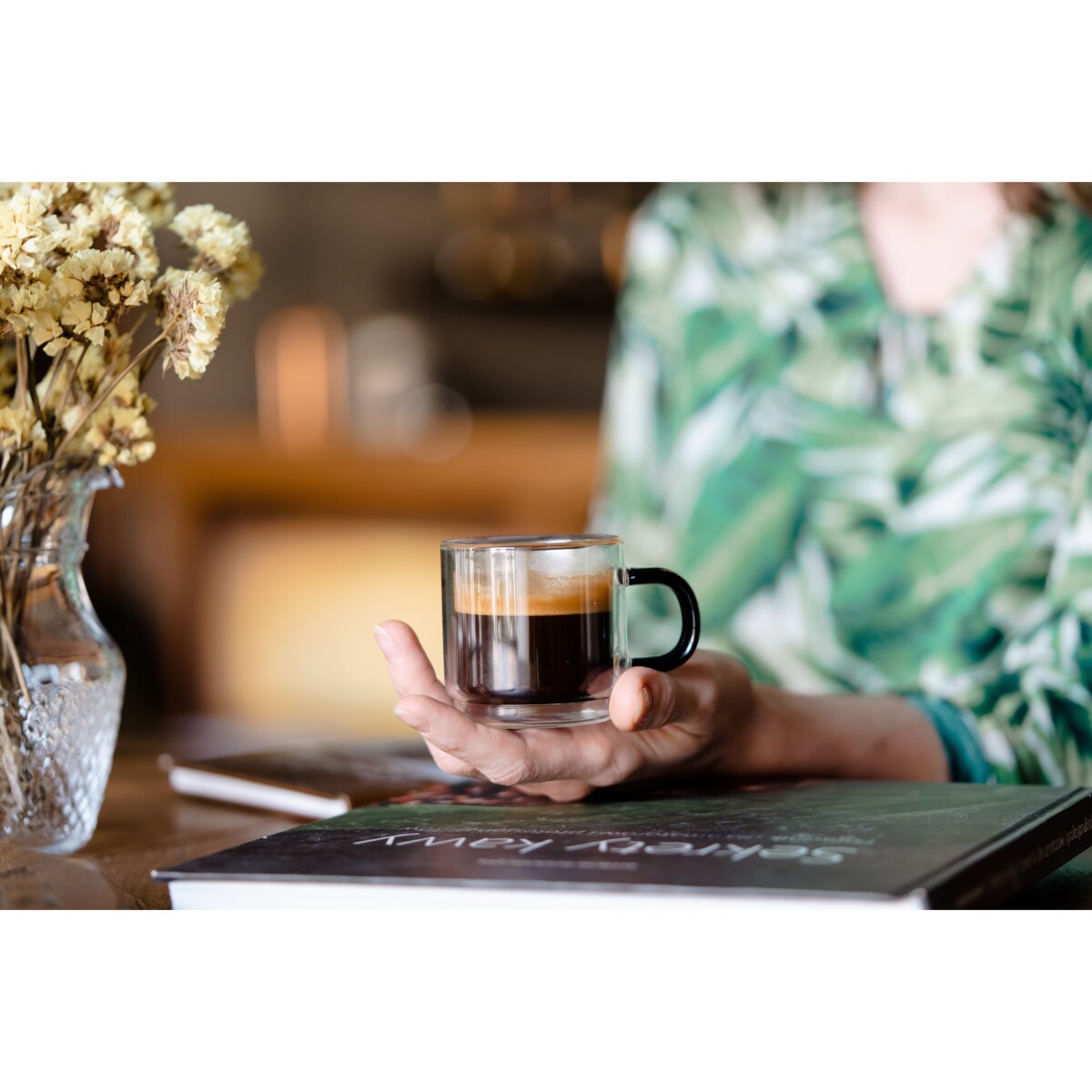 Komplet 2 szklanek z podwójną ścianką do espresso Carbon 80 ml 8548