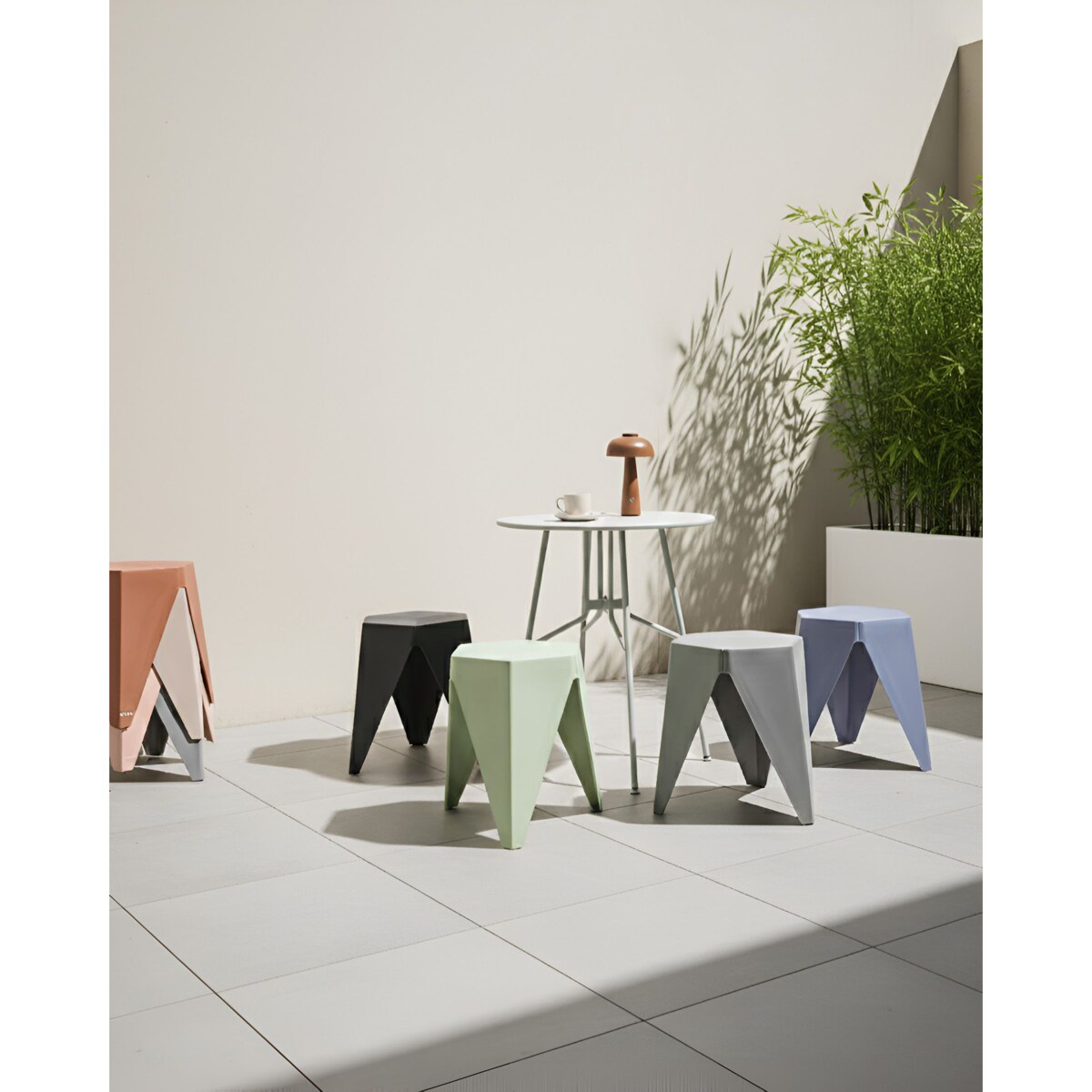 Zestaw 4 stołków ogrodowych KARAVOS Kolorowy