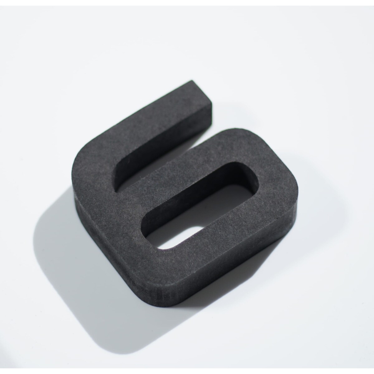 Czarny zegar ścienny drewniany LAMELE 60cm