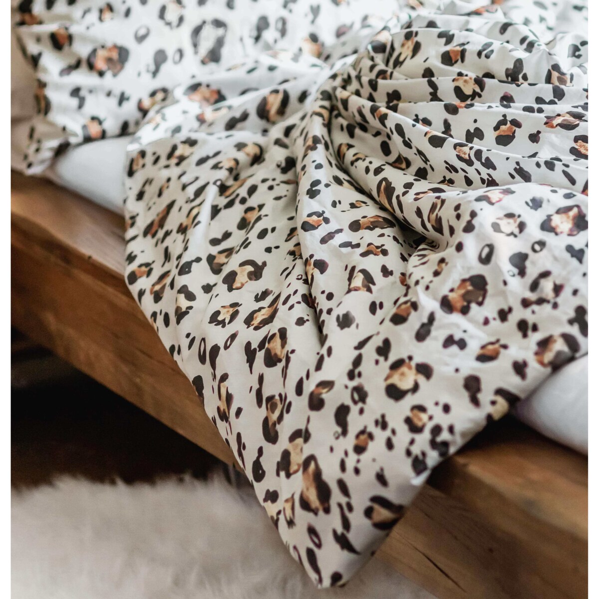 Pościel Pantera 200/200 + 2 x 70/80 cm