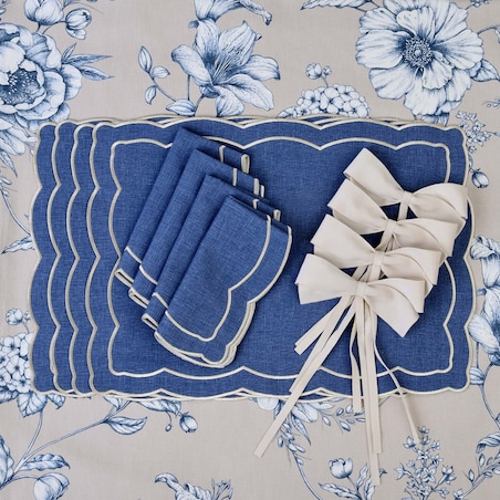 Haftowane podkładki z falistym obrzeżem Blue Onde – komplet 4 szt.